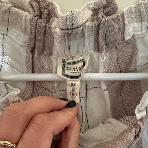 Plaid Linen Shorts with Drawstring - Picture 4 of 4